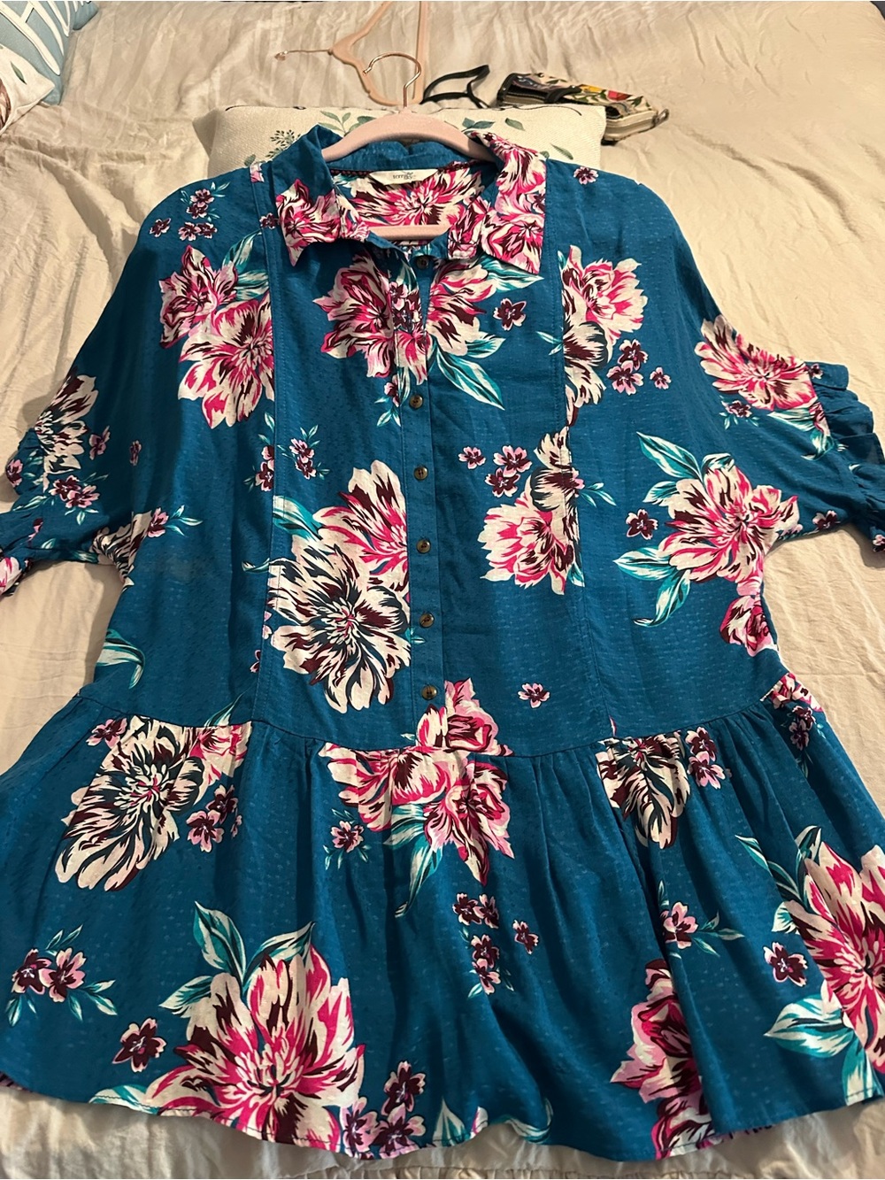 Terra & Sky Teal Floral Button-Front Tunic with Pink Accents